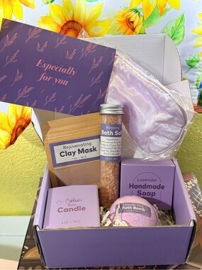 Source Unknown Lavender Purple Bath & Body Gift Set